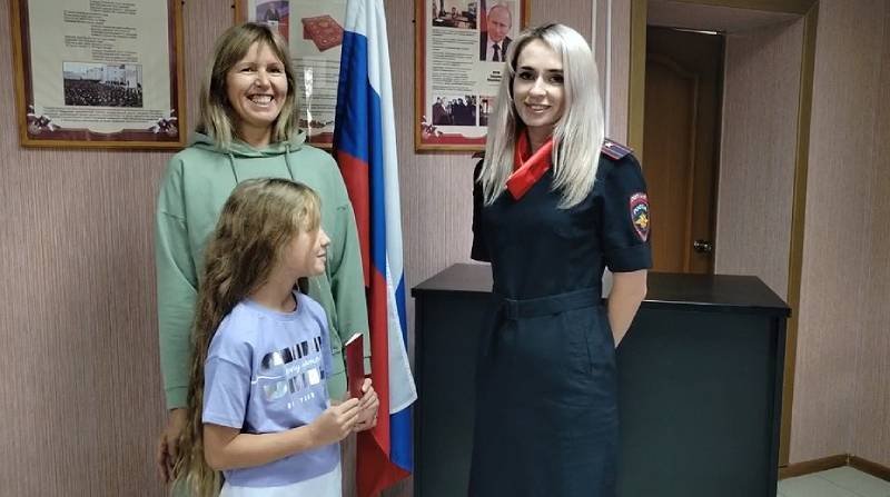 Жительница Чесменского района отметила профессионализм и оперативность сотрудников миграционного пункта местного отдела внутренних дел